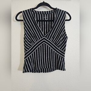 Banana Republic Black and White Striped Women's Tee